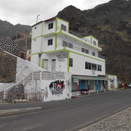 Guest House Frontera Pinto 外观 照片