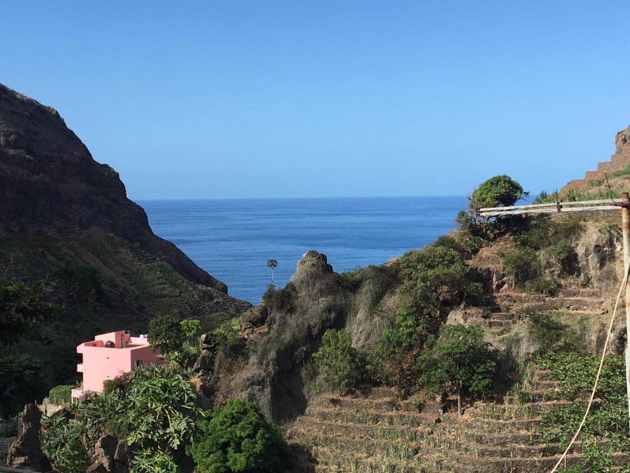 Guest House Frontera Pinto 外观 照片