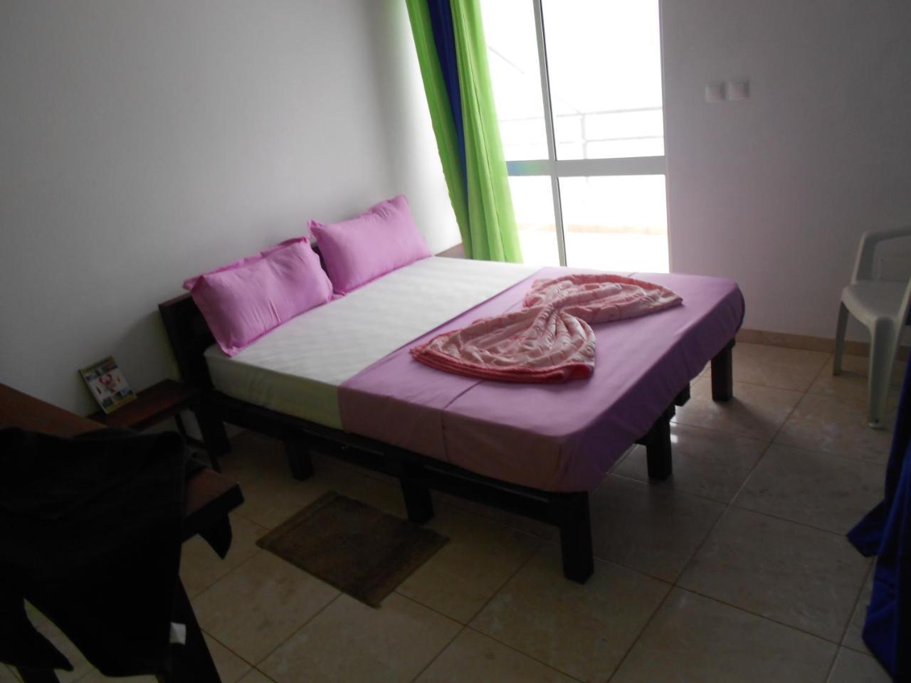 Guest House Frontera Pinto 外观 照片
